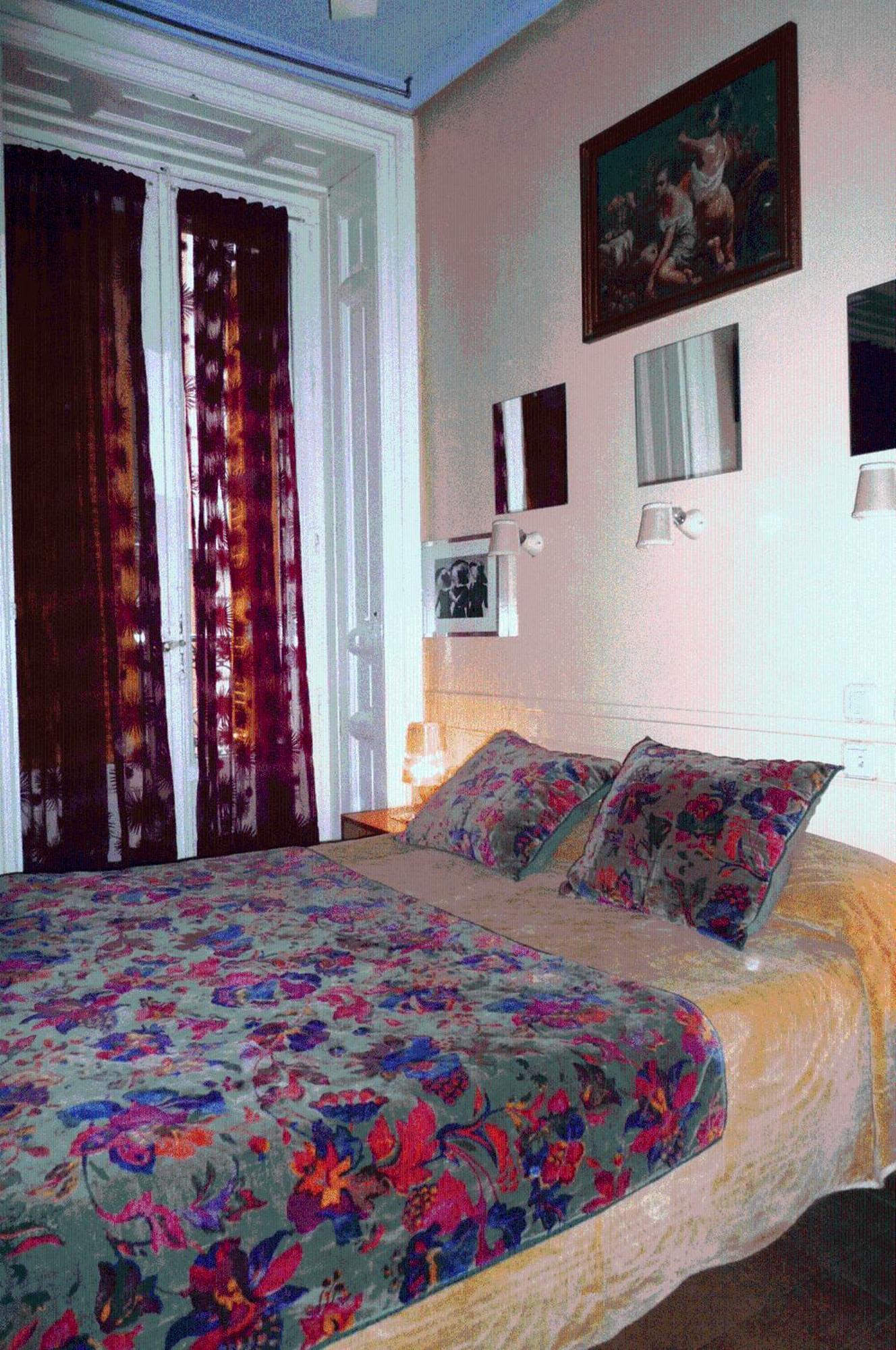 Hostal La Fontana Madrid Buitenkant foto