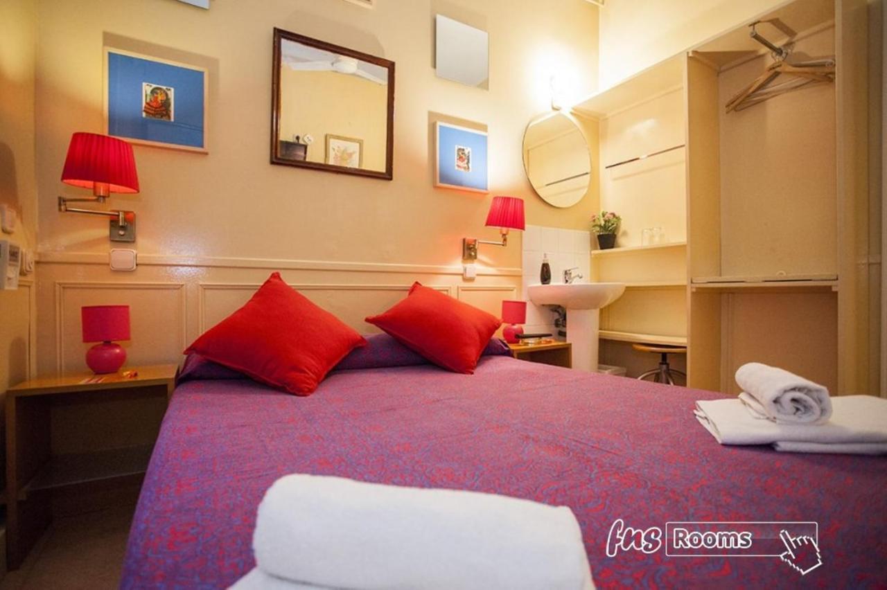 Hostal La Fontana Madrid Buitenkant foto